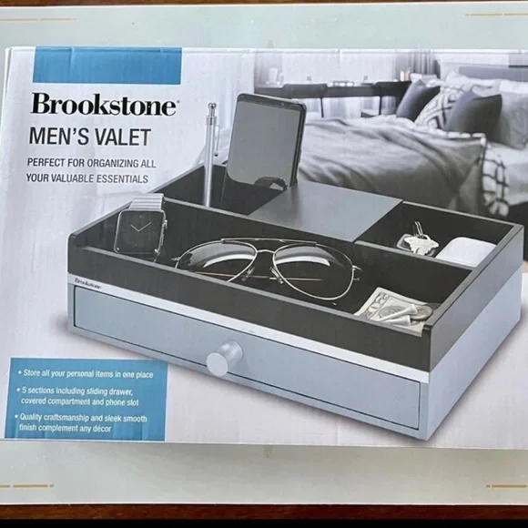 Brookstone Men's Valet Organize All your valuable essentials Soft lined New - Picture 2 of 7
